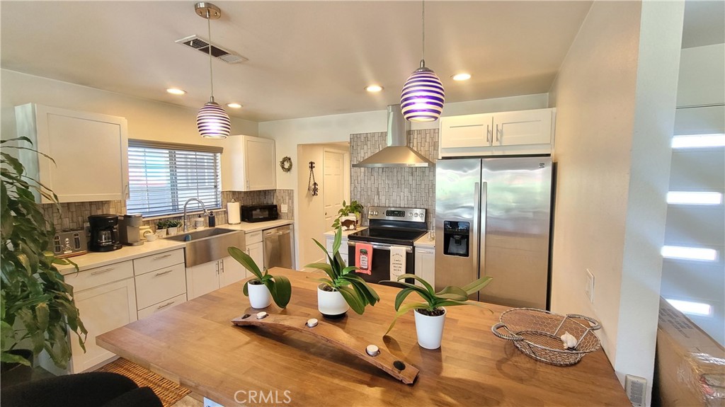 Palm Desert Country Club (32417) - Residential Lease