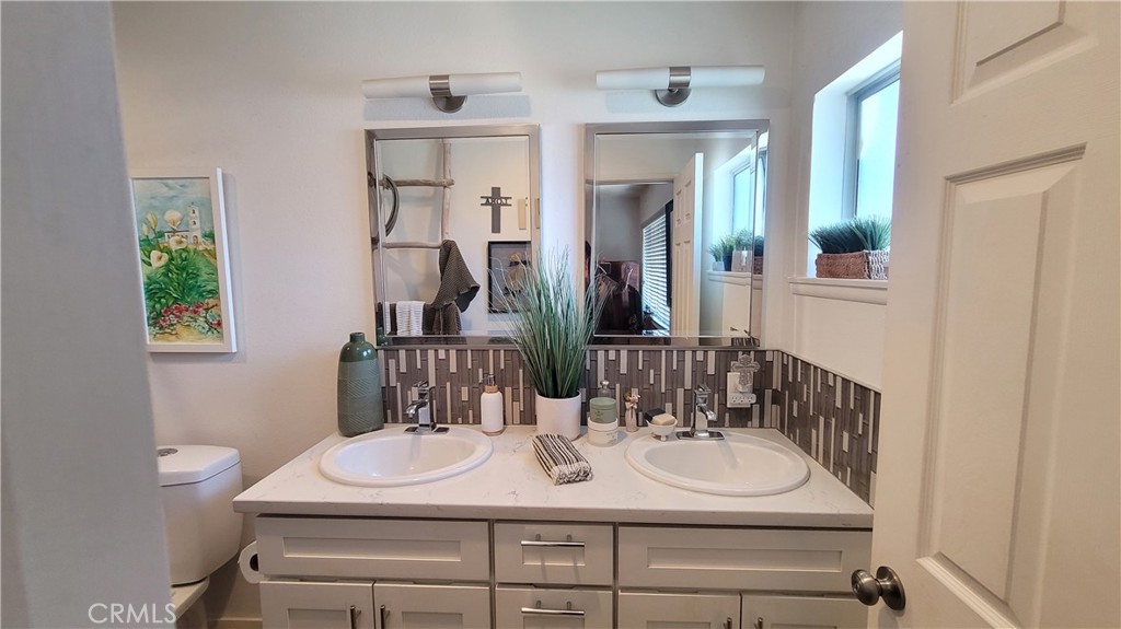 Palm Desert Country Club (32417) - Residential Lease