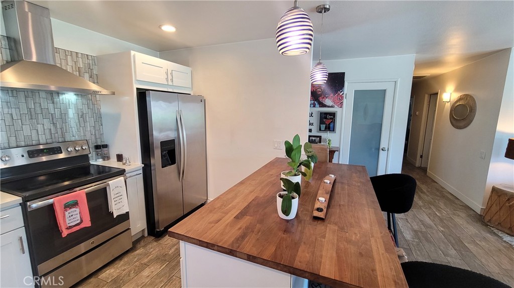 Palm Desert Country Club (32417) - Residential Lease