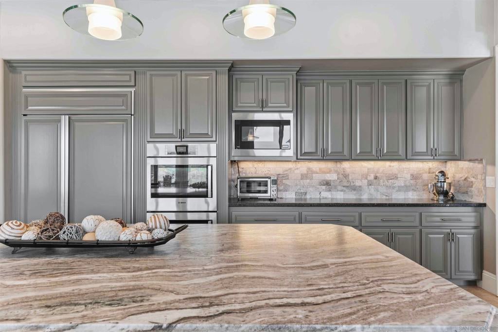 7295 Eagle Mountain Road