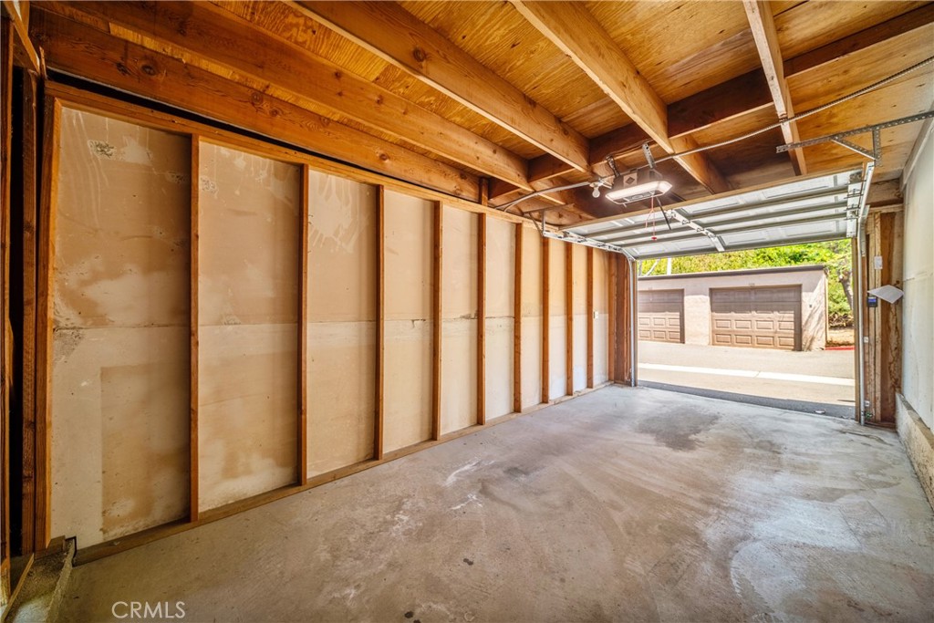 Vista Pacifica (VP) - Residential