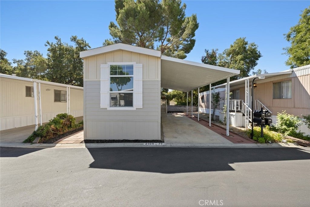2193 Los Feliz Drive 73