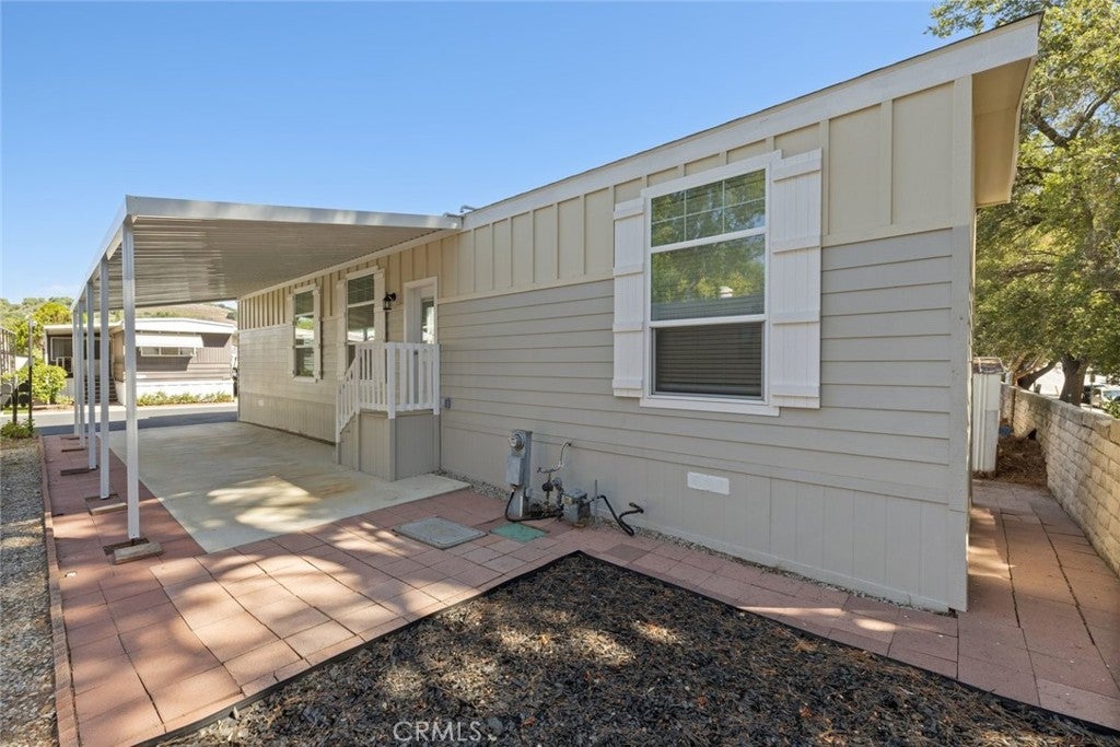 2193 Los Feliz Drive 73
