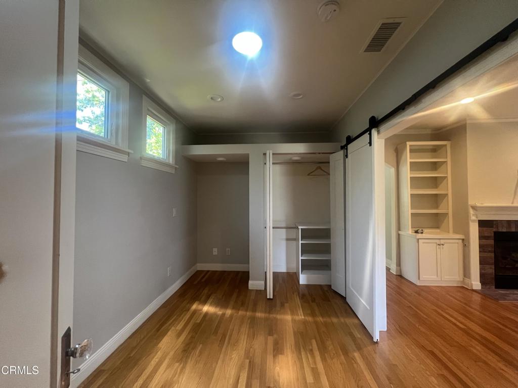 Properties 4 1730 1/2 Oxley Street