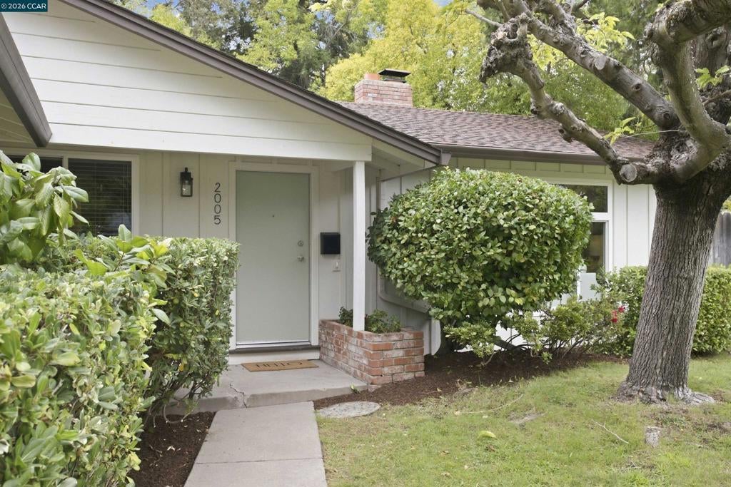 2005 Westover Dr