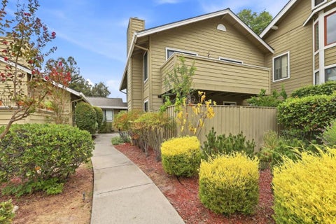 Photo of 14527 Oak Street, Saratoga, CA 95070 (MLS # ML82061580)