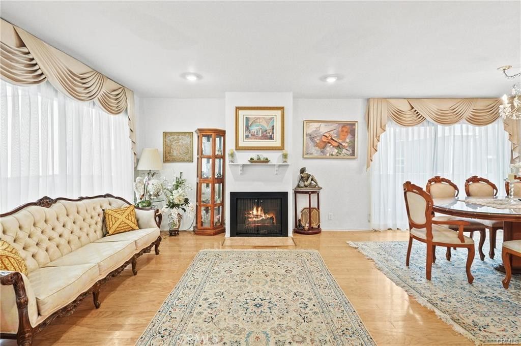 Photo of 11952 Darlington Avenue #6, Los Angeles, CA 90049 (MLS # SR25229949)