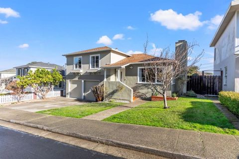 Photo of 114 Lomitas Avenue, South San Francisco, CA 94080 (MLS # ML82031603)