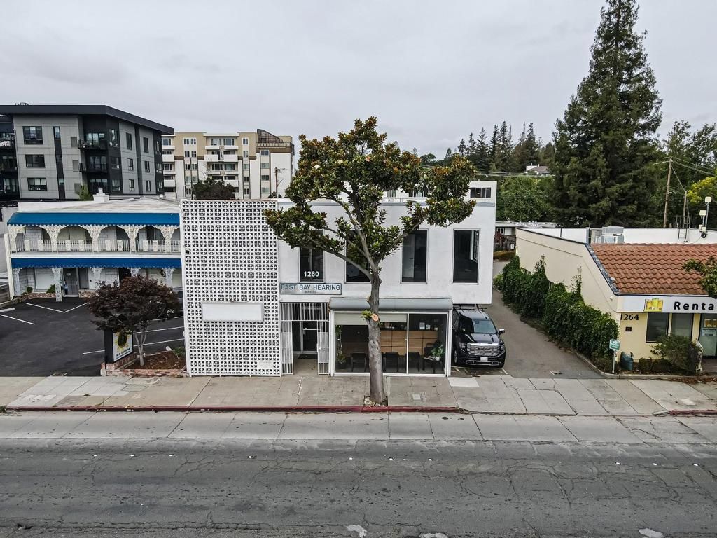 Photo of 1260 A Street #200, Hayward, CA 94541 (MLS # ML82025463)