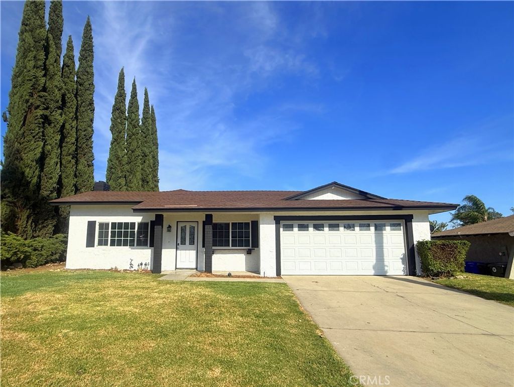 Photo of 7137 Berkshire Avenue, Rancho Cucamonga, CA 91701 (MLS # CV26051645)