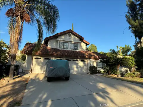 MLS: TR26163185