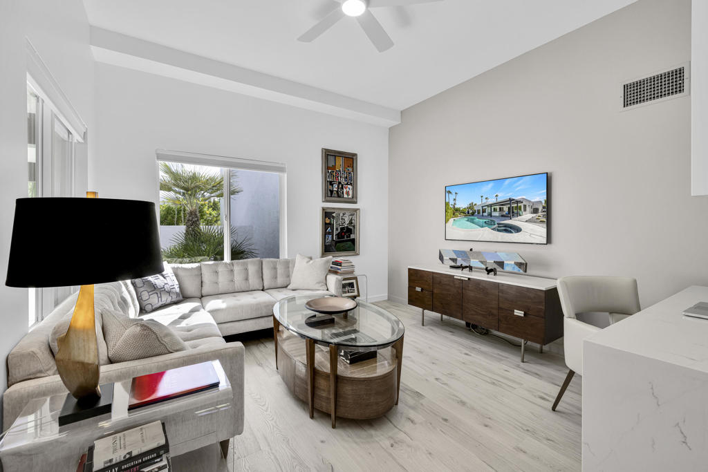 Tamarisk View Estate - Residential