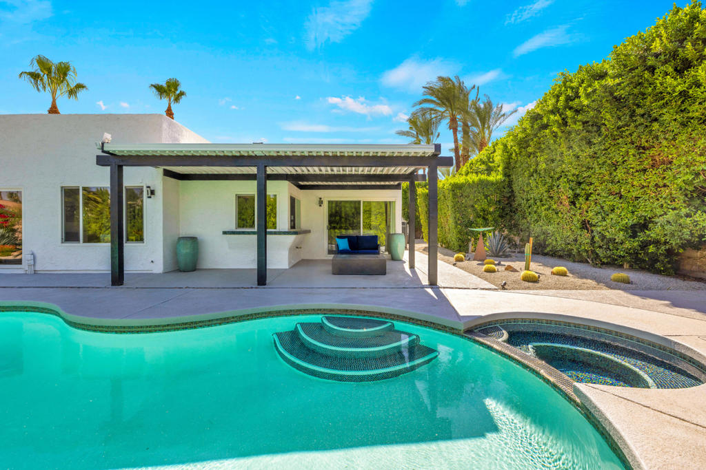Tamarisk View Estate - Residential
