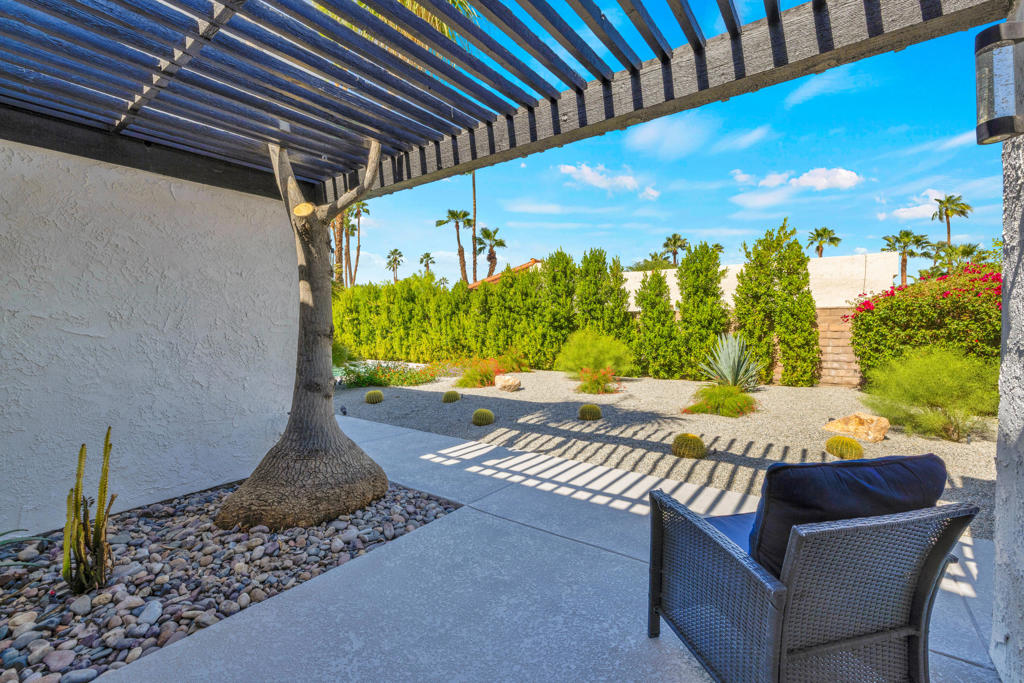 Tamarisk View Estate - Residential