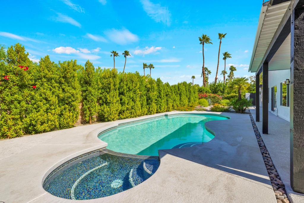 Tamarisk View Estate - Residential