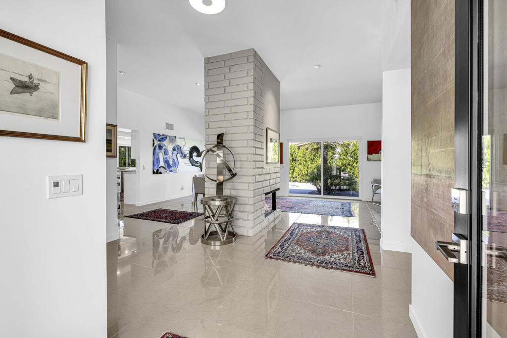 Tamarisk View Estate - Residential