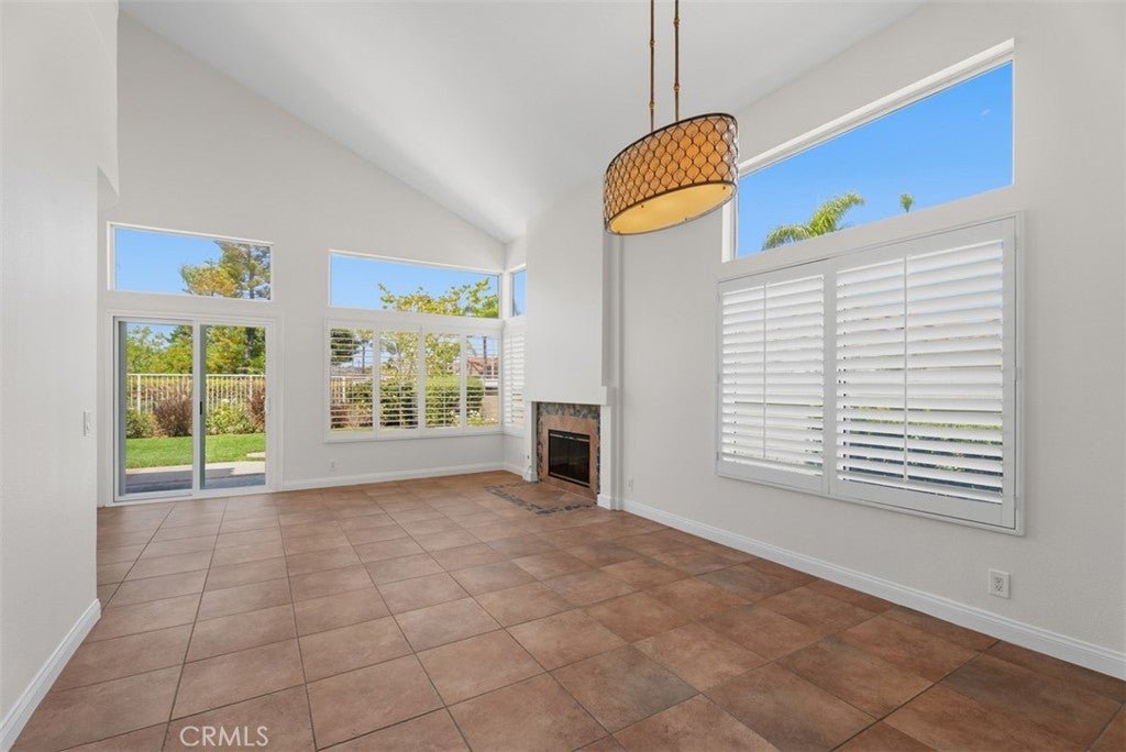 24971 Beachwalk
