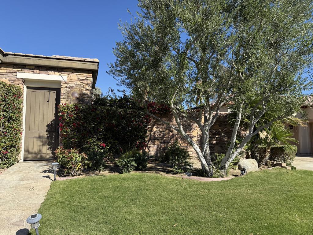 Trilogy - Residential Lease