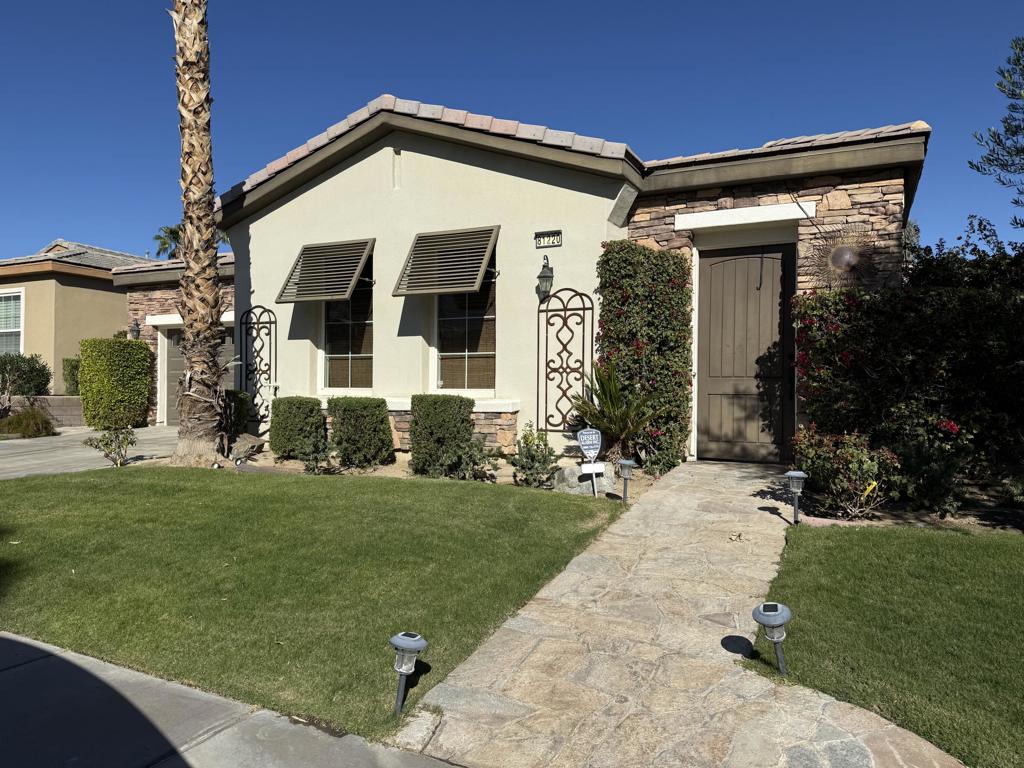 Trilogy - Residential Lease