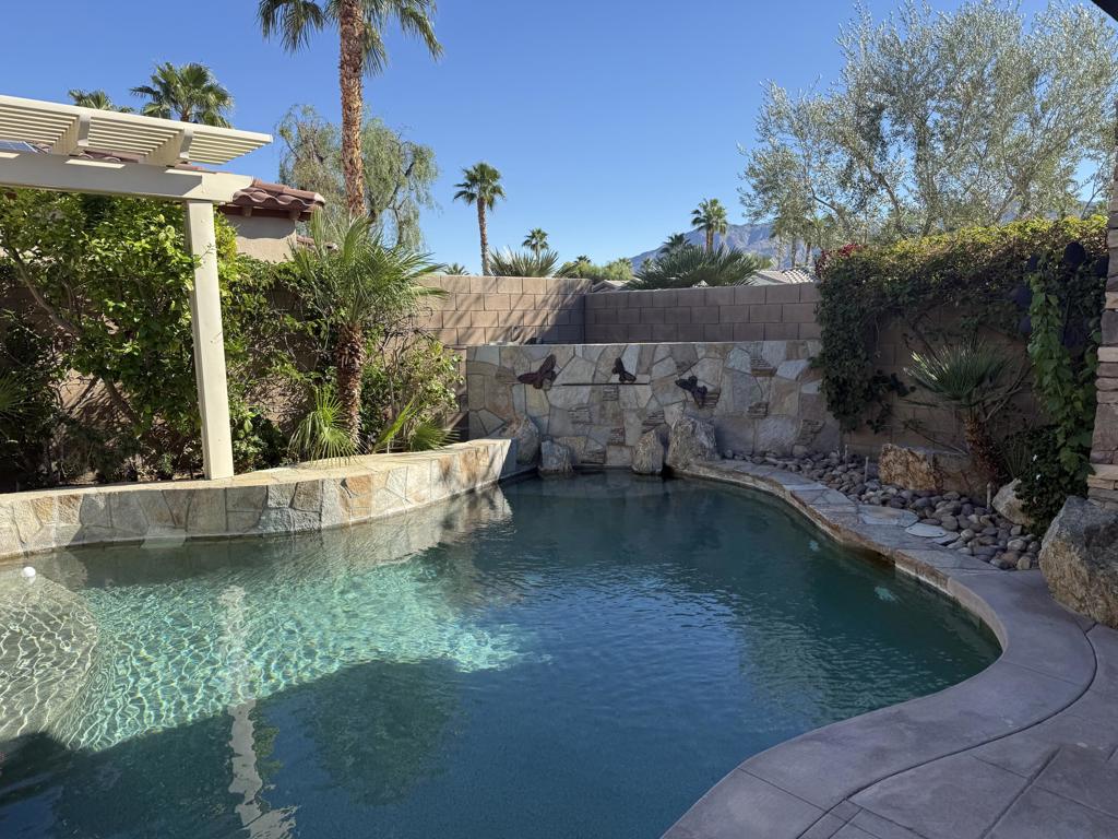 Trilogy - Residential Lease