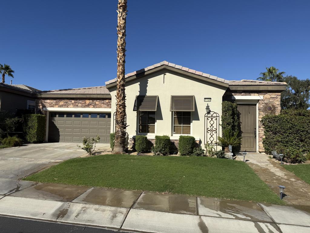 Trilogy - Residential Lease