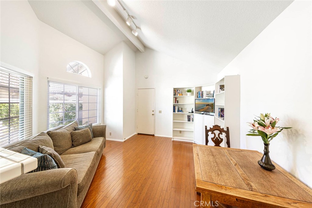 Mesa Vista Townhomes (MVI) - Residential