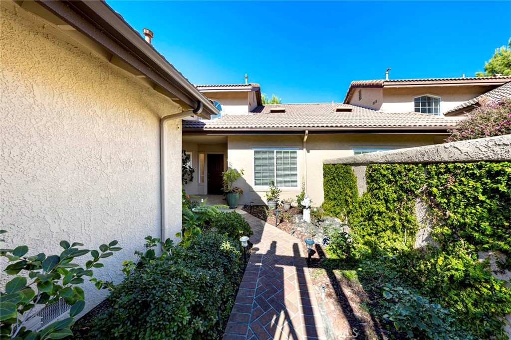 27551 Paseo Tamara