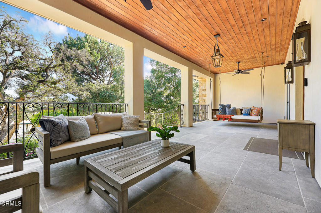 Properties 4 2060 Windover Road