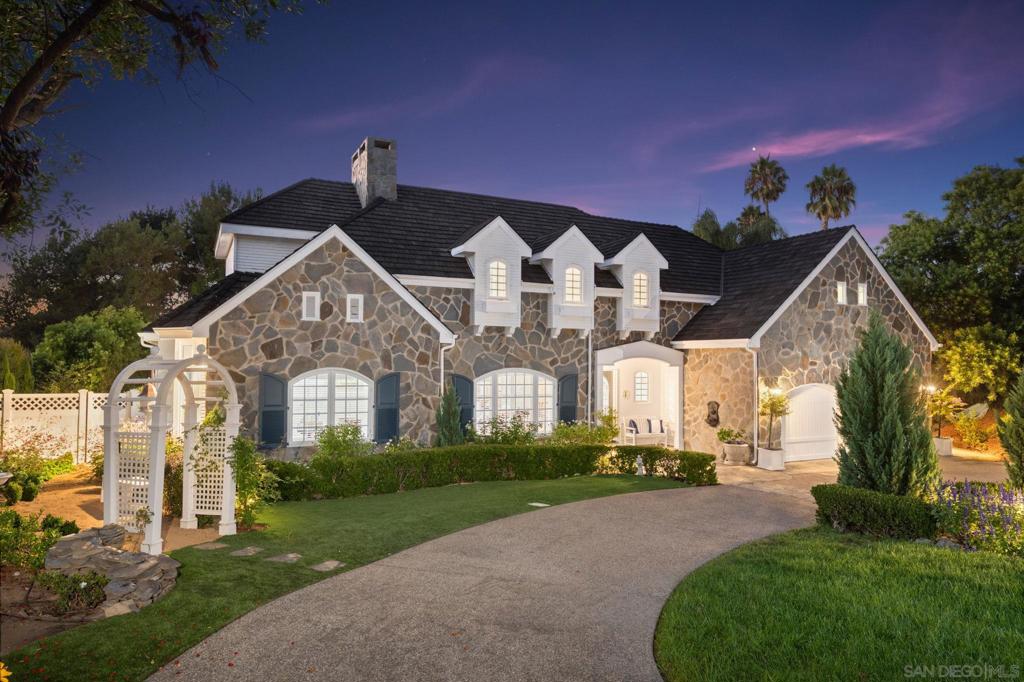 Rancho Santa Fe - Residential