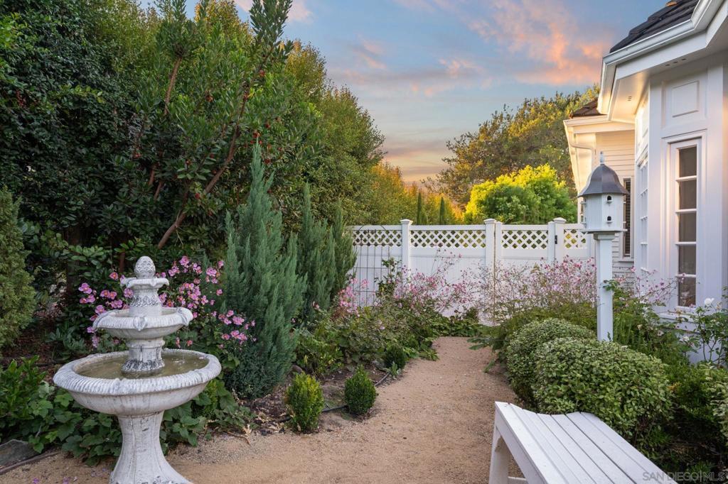 Rancho Santa Fe - Residential
