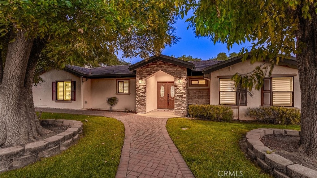 20816 Fuerte Drive