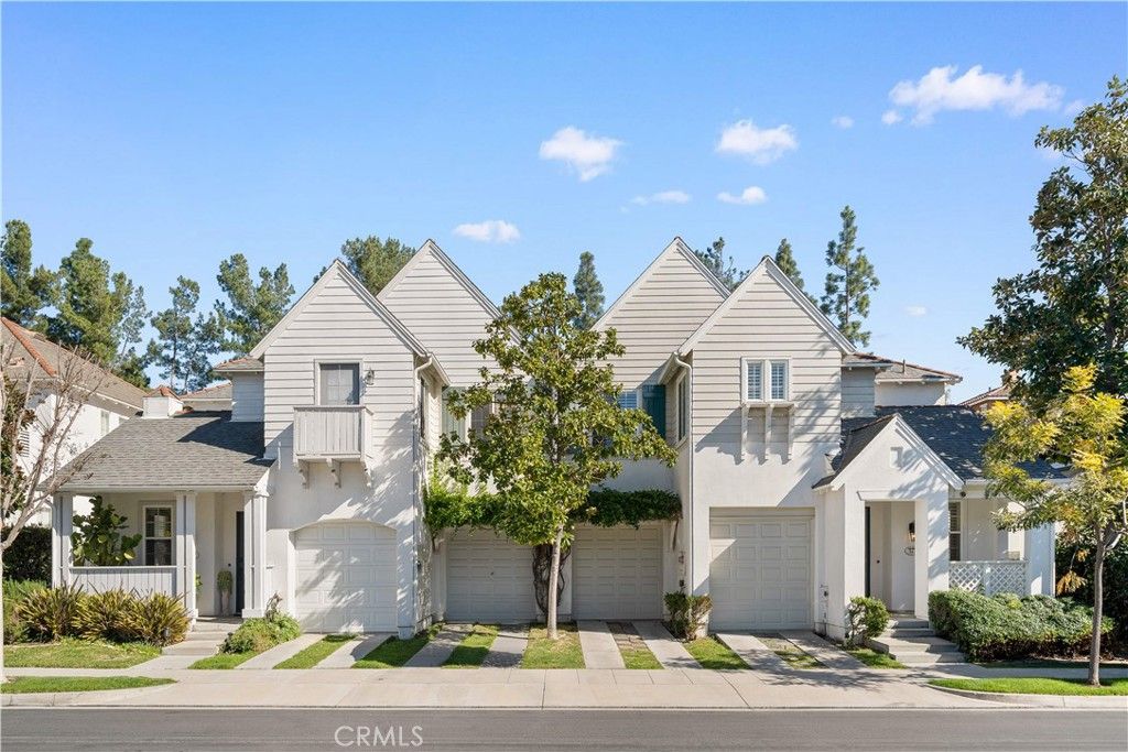 Photo of 54 Turnbury Lane Ln, Irvine, CA 92620 (MLS # WS26032751)
