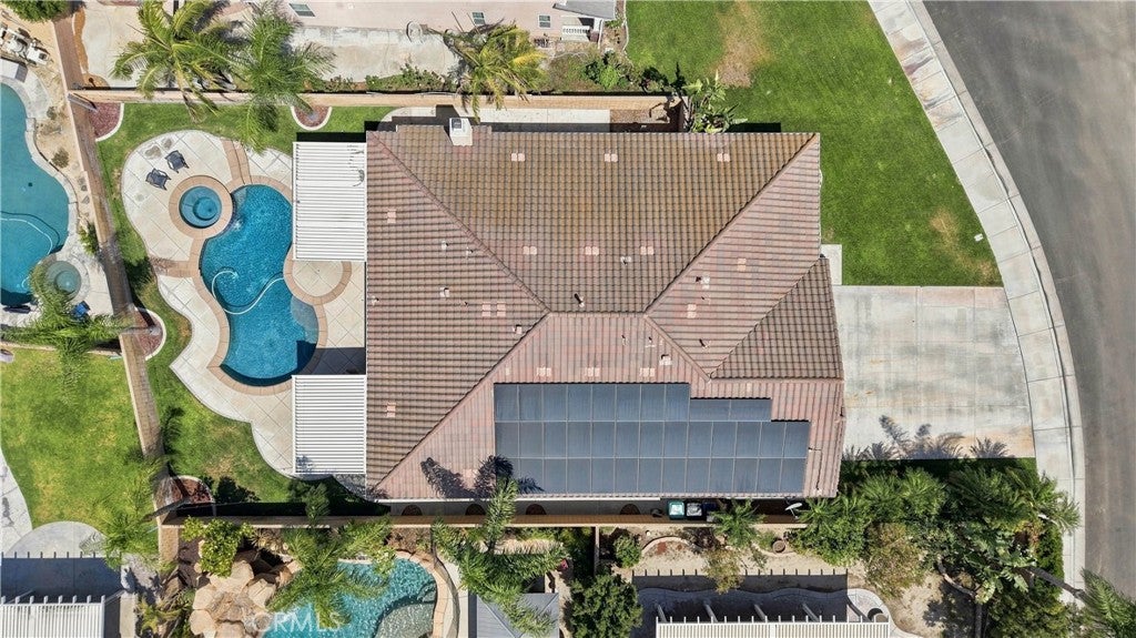 8157 Maisey Court