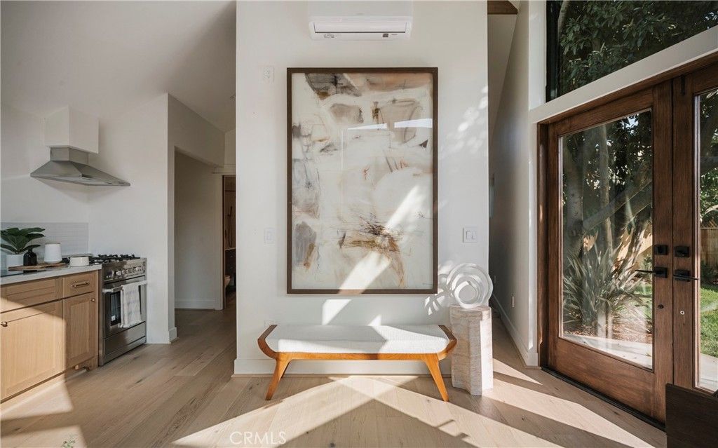 Photo of 4633 Russell, Los Feliz, CA 90027 (MLS # CV25255911)