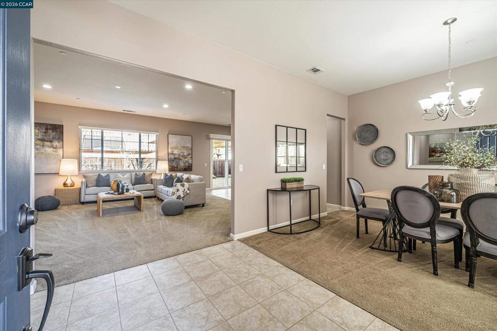 6432 Laurel Creek Pl