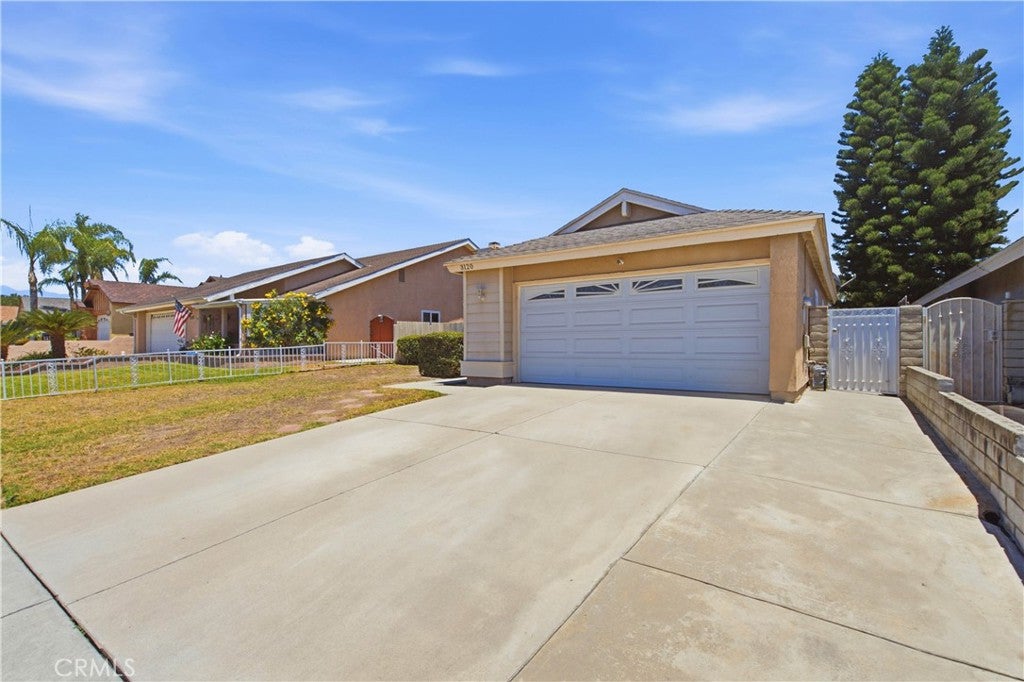 3120 Chardoney Way