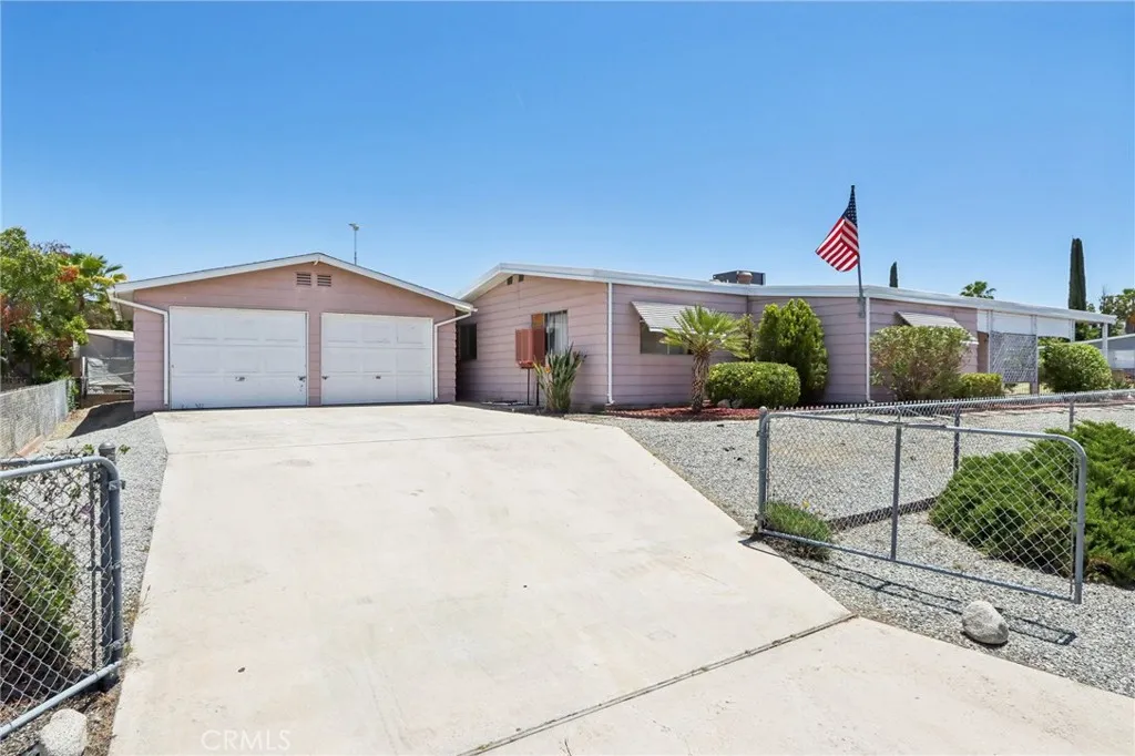 Hemet, California 92544, United States, 2 Bedrooms Bedrooms, ,2 BathroomsBathrooms,Residential,Active,137409