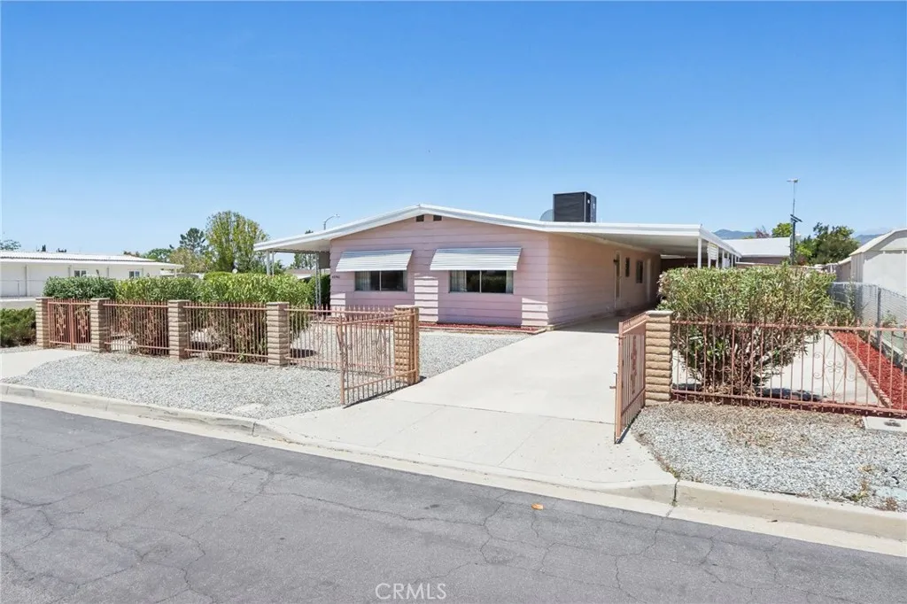 Hemet, California 92544, United States, 2 Bedrooms Bedrooms, ,2 BathroomsBathrooms,Residential,Active,137409