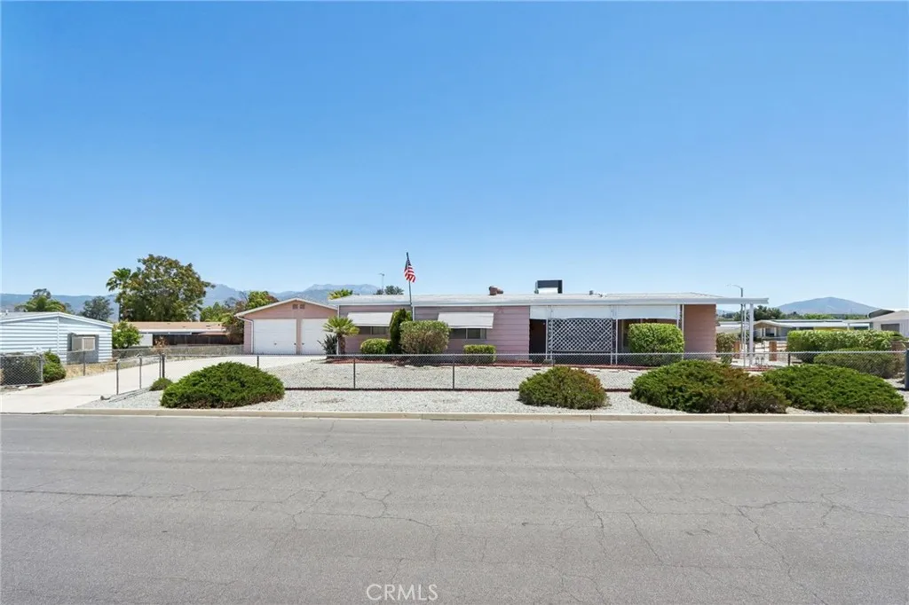 Hemet, California 92544, United States, 2 Bedrooms Bedrooms, ,2 BathroomsBathrooms,Residential,Active,137409