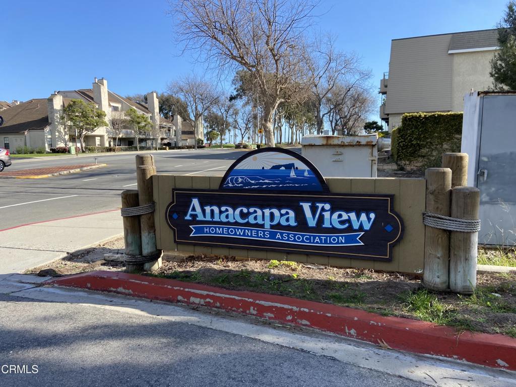 209 S Ventura Road 37