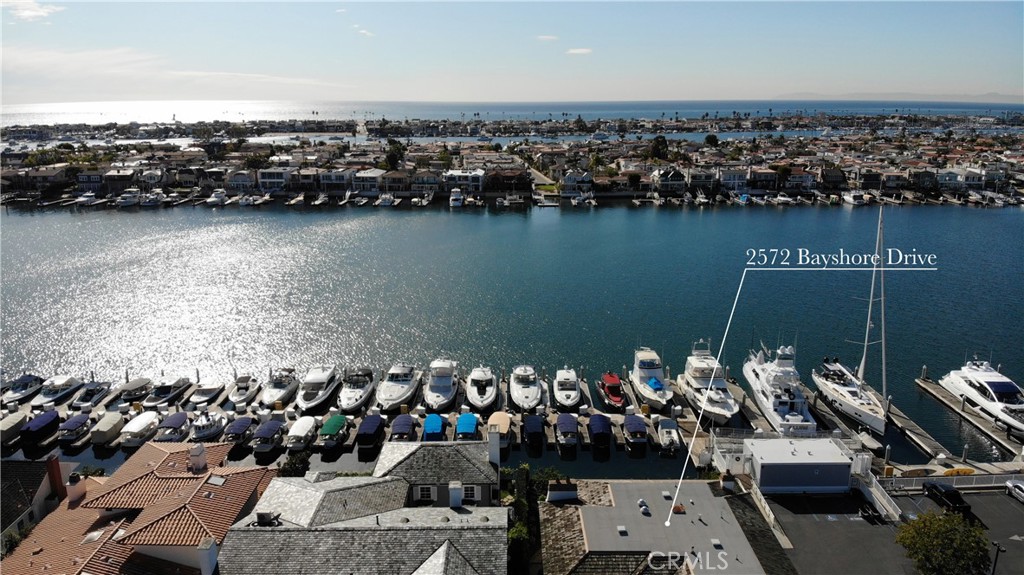 2572 Bayshore Drive