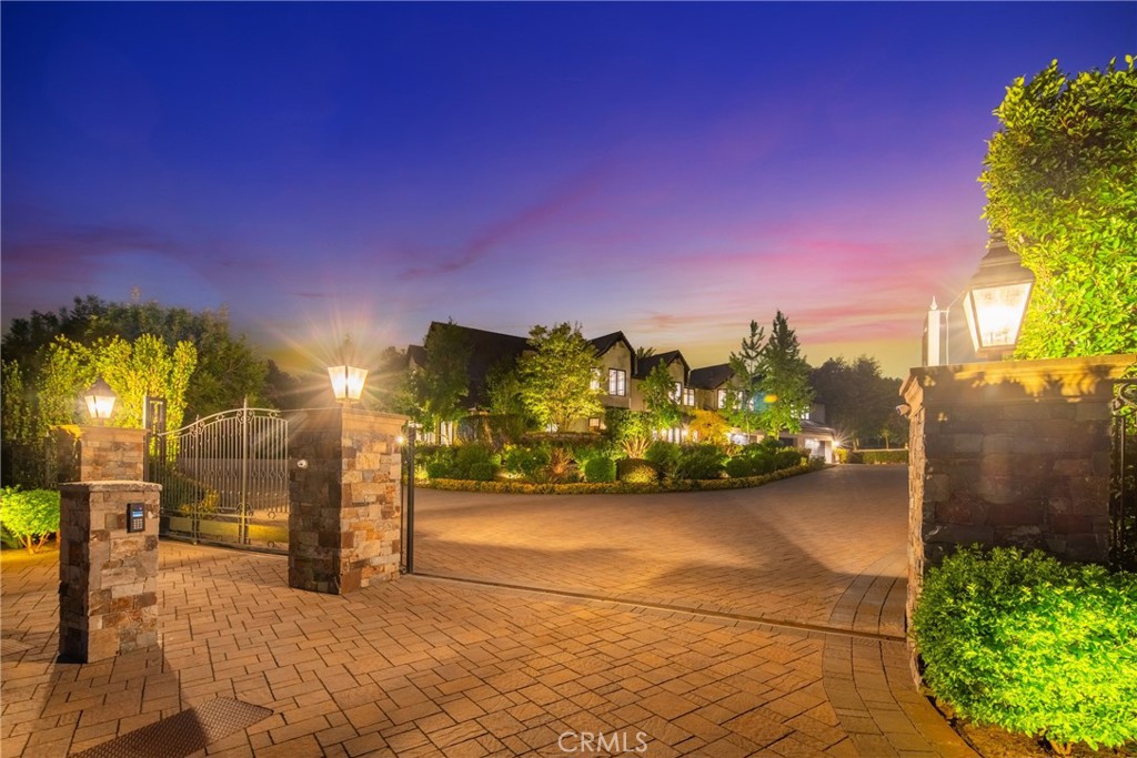 Los Ranchos Estates (LRE) - Residential