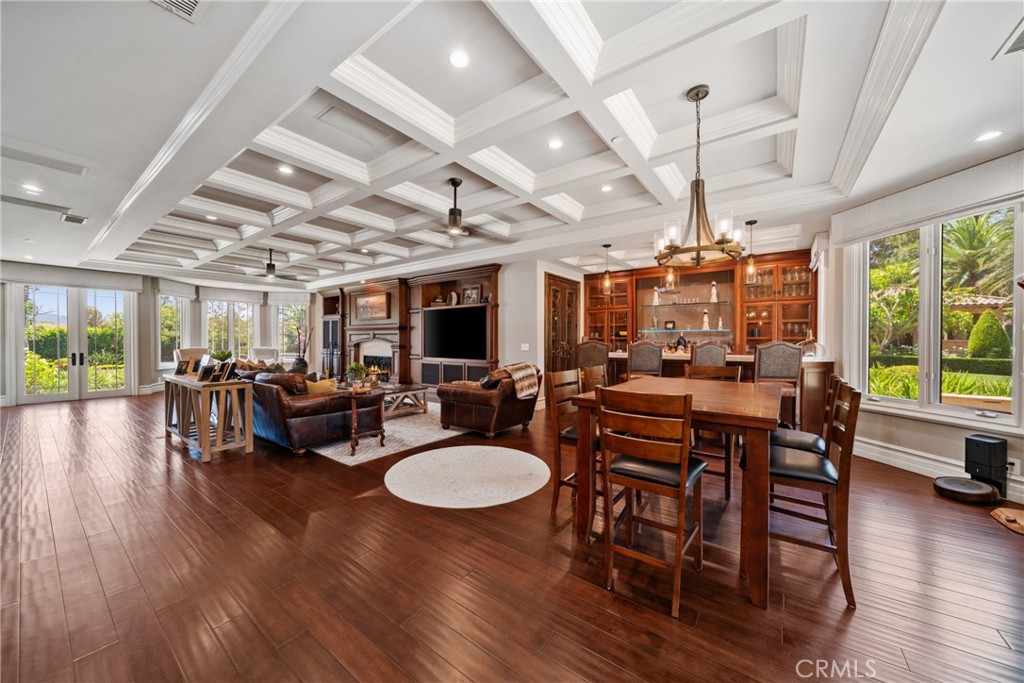 Los Ranchos Estates (LRE) - Residential