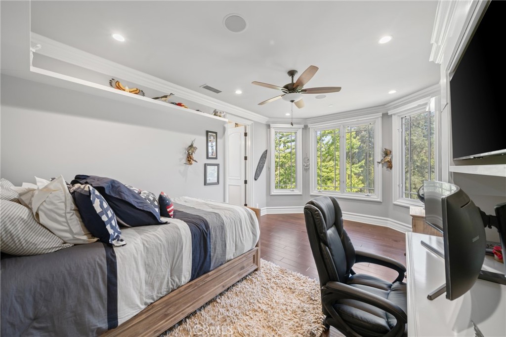 Los Ranchos Estates (LRE) - Residential