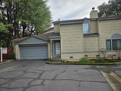 1 Burgundy Way 1 and 3 Yountville CA 94599