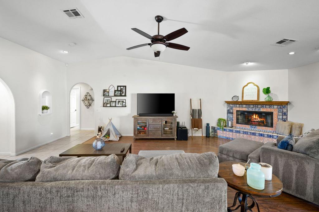 BDCC Country - Residential