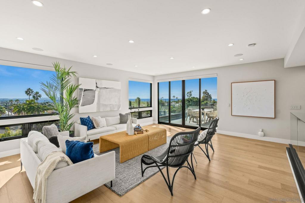 Pacific Beach - Residential