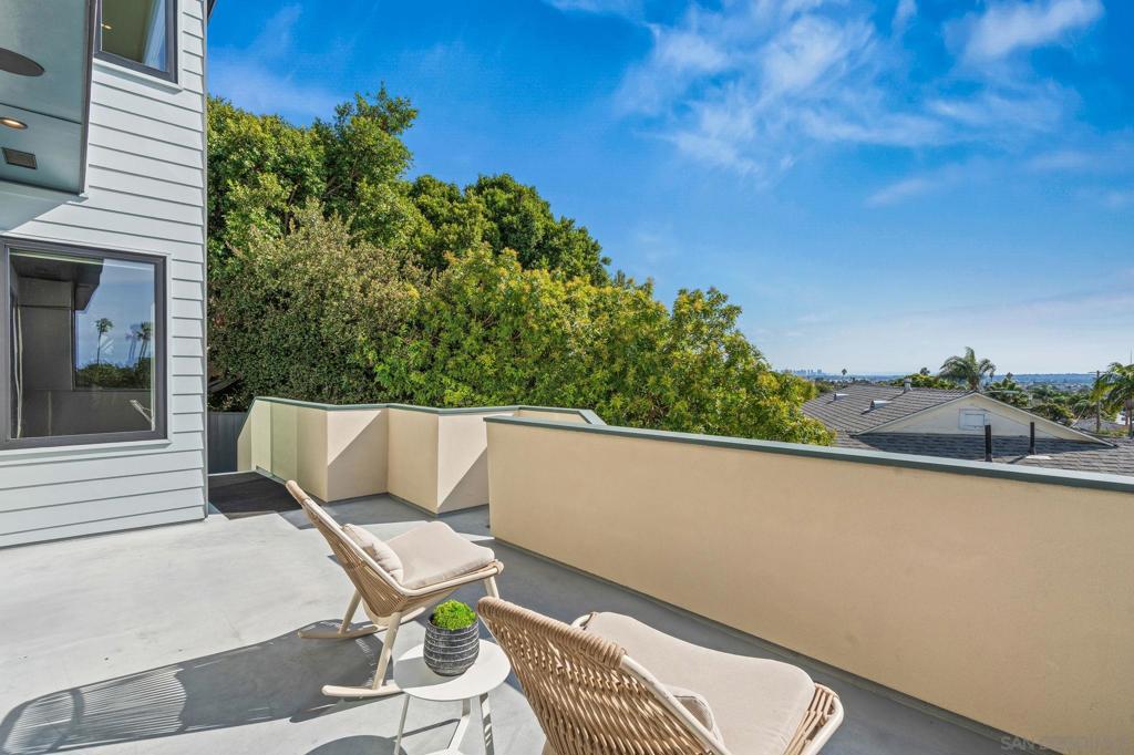 Pacific Beach - Residential