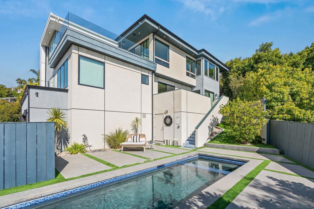 Pacific Beach - Residential