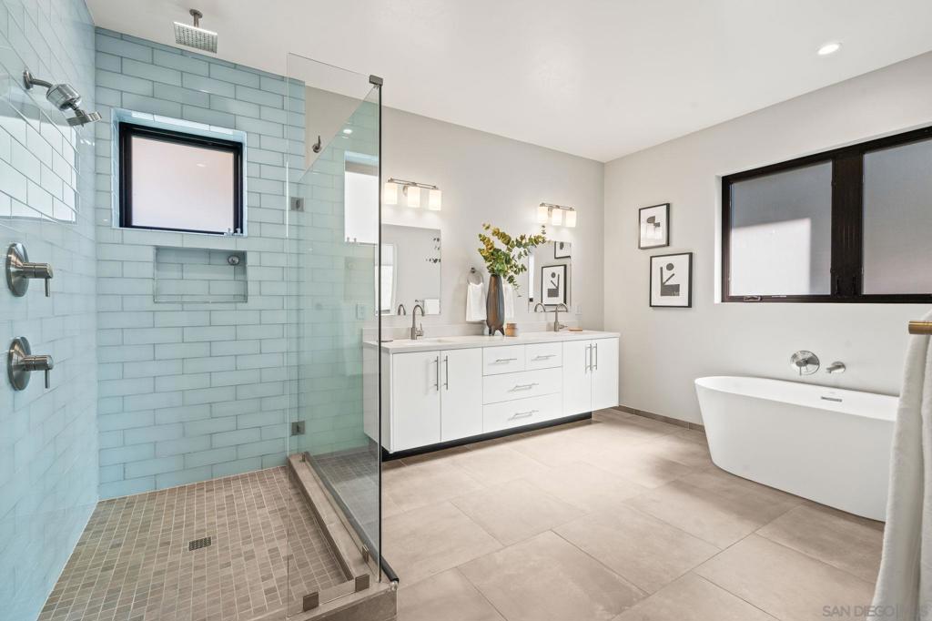 Pacific Beach - Residential